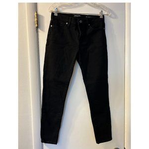 Banana Republic Mid-Rise Skinny Black Jeans. Size 28